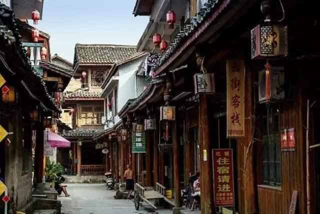 职场新人如何与领导沟通工作?知识星球平台-探索专业知识的乐园